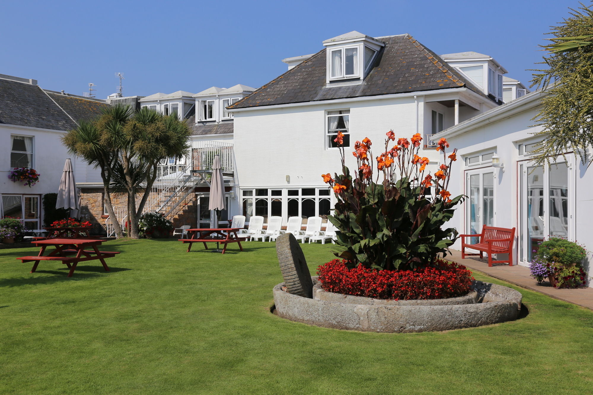 Beausite Hotel Grouville Εξωτερικό φωτογραφία